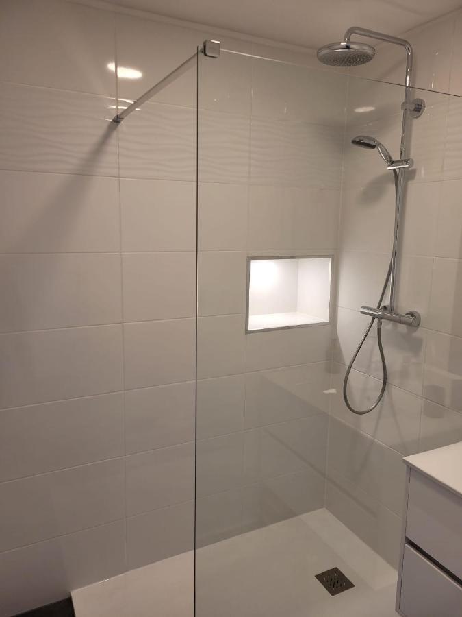 Les Oursins-Appartement 3Pieces, 4 Couchages Et Parking Gratuit Metz Bagian luar foto